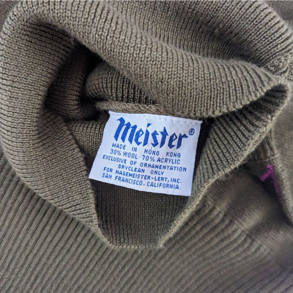 Meister Vintage Olive Green Star Turtleneck Sweater - Picture 4 of 9